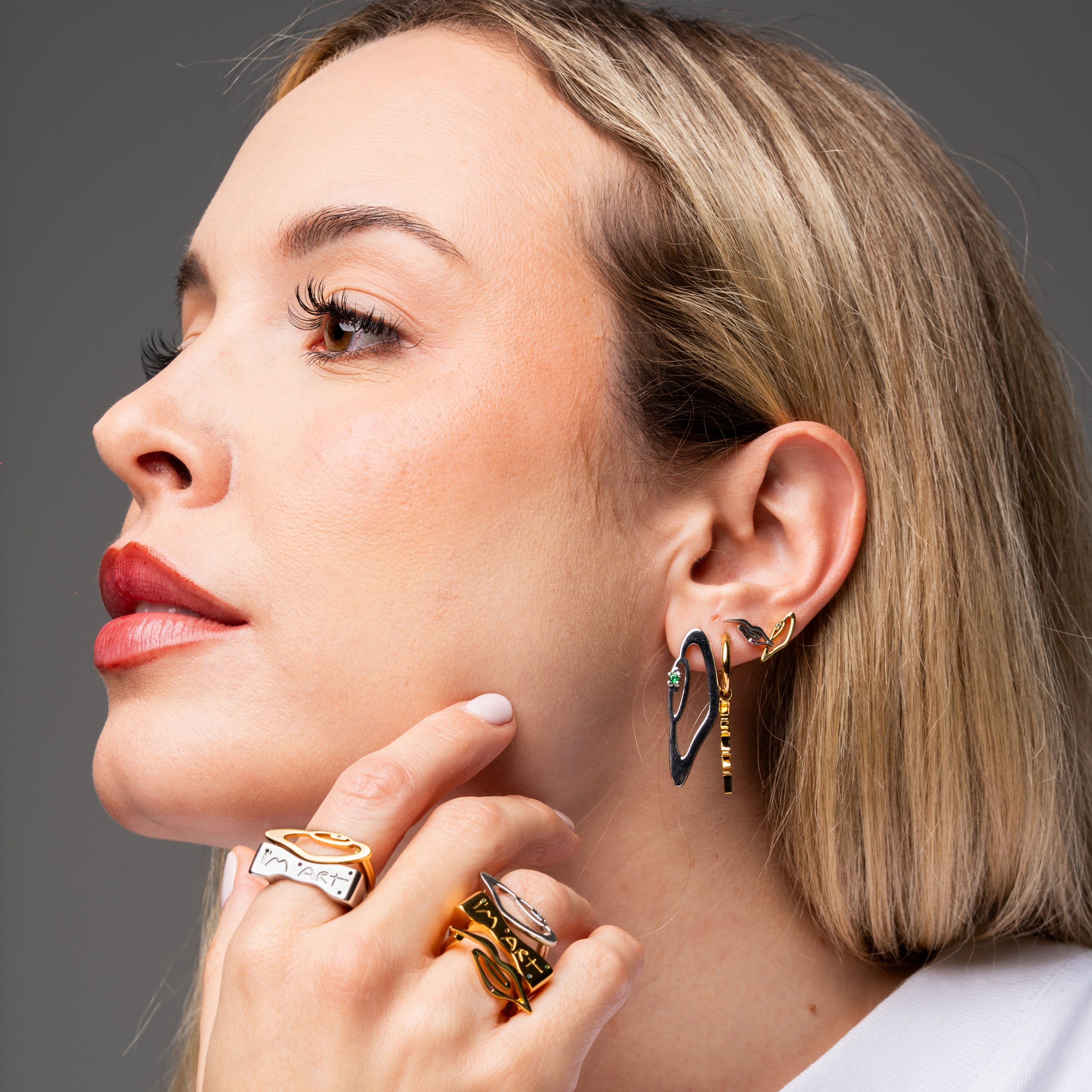 IRIS eye earrings in 925 silver with green stone – AGUDO Studio